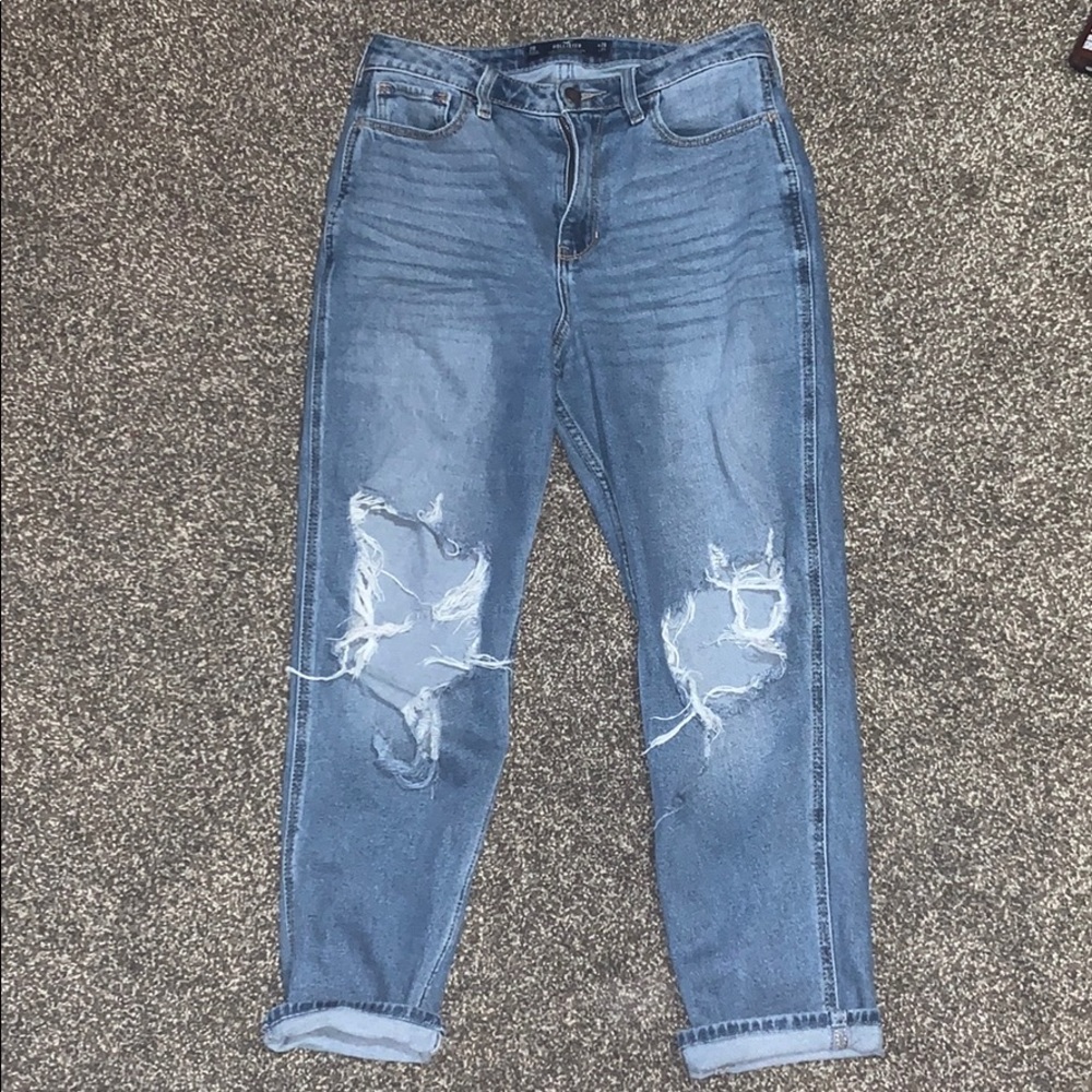 Hollister ultra high rise mom jean